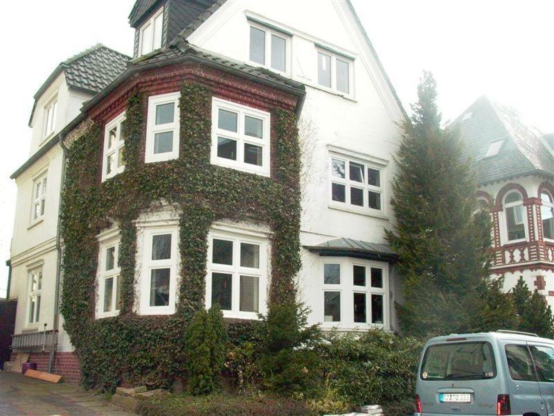 Gutzeit Apartment *